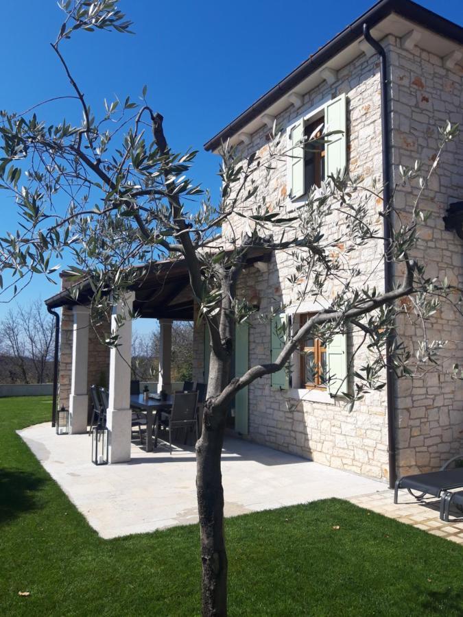 Villa Luksa Groznjan Exterior photo